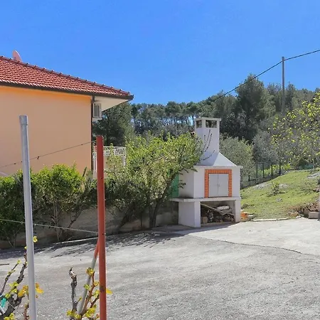 Katja Apartment-trogir *